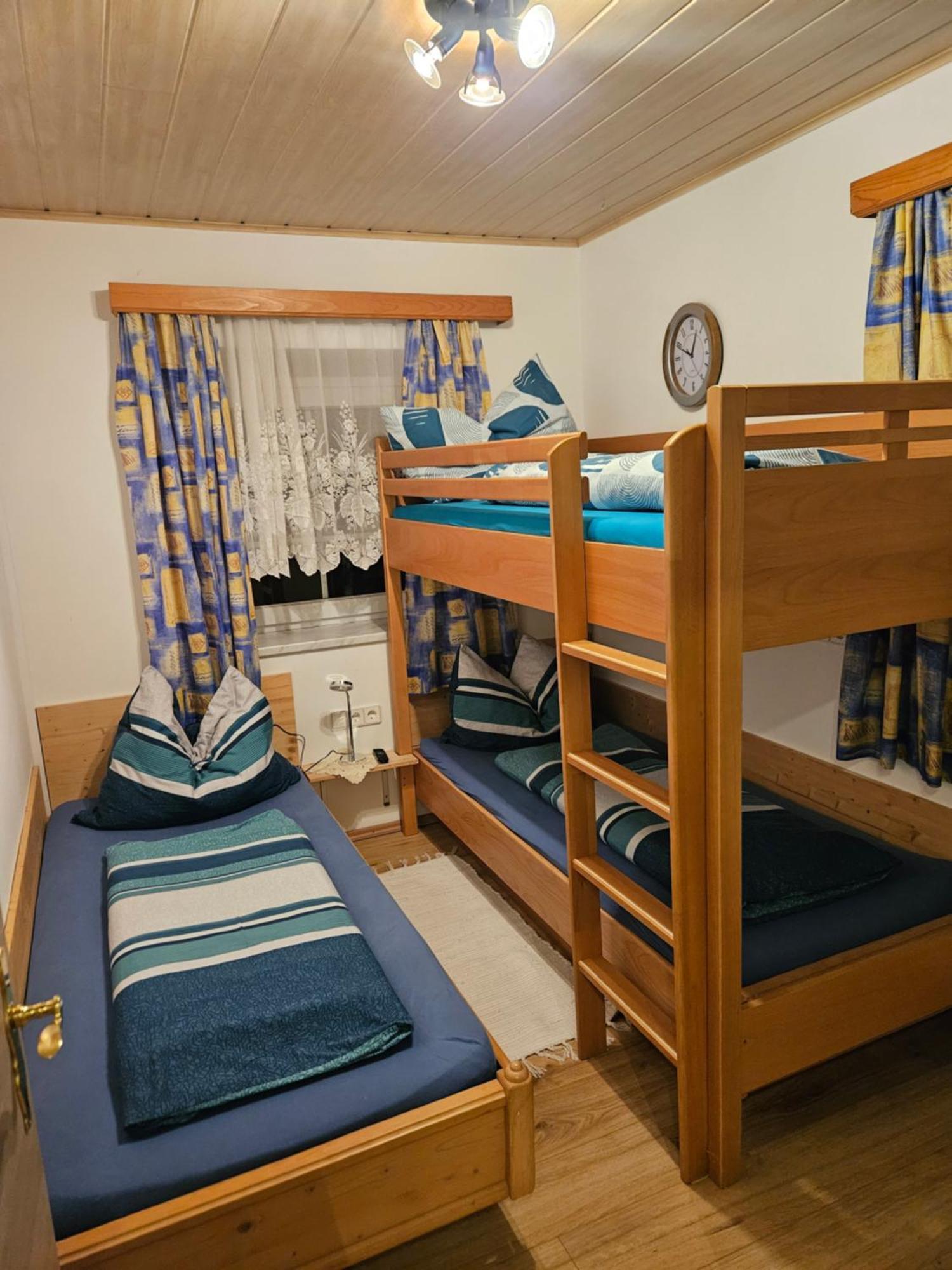 Ferienwohnungen Hubner 1 Am Flattachberg Екстер'єр фото
