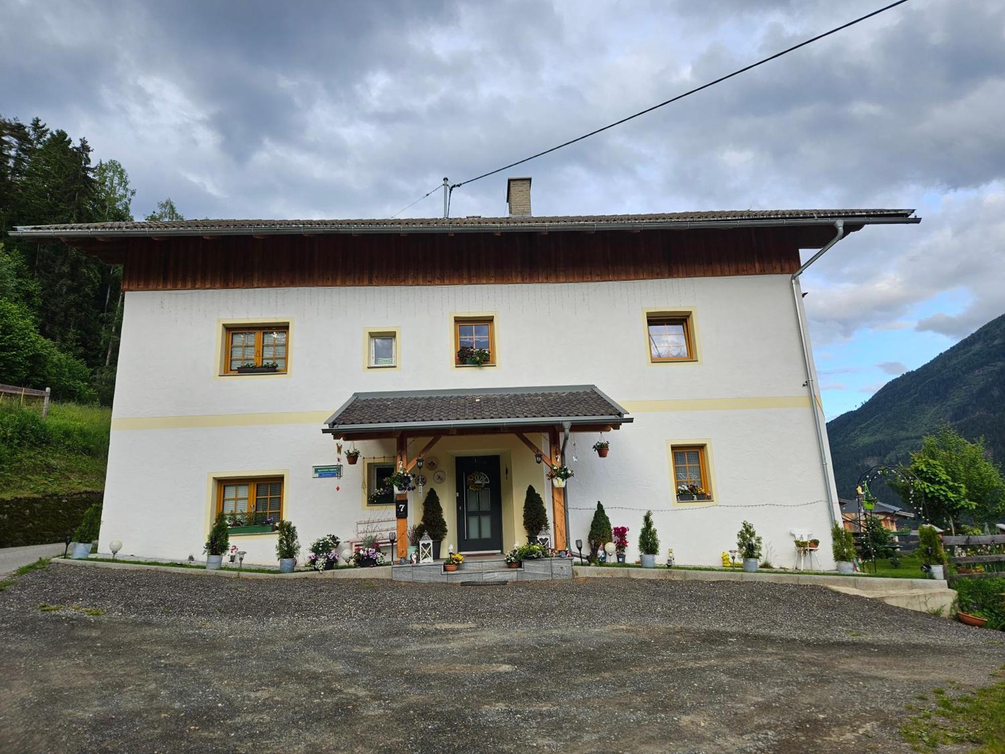 Ferienwohnungen Hubner 1 Am Flattachberg Екстер'єр фото